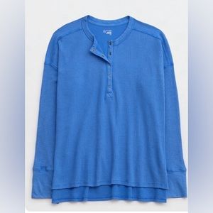 Brand new Offline by Aerie Waffle Henley t-shirt in Cobalt Blue, size Large